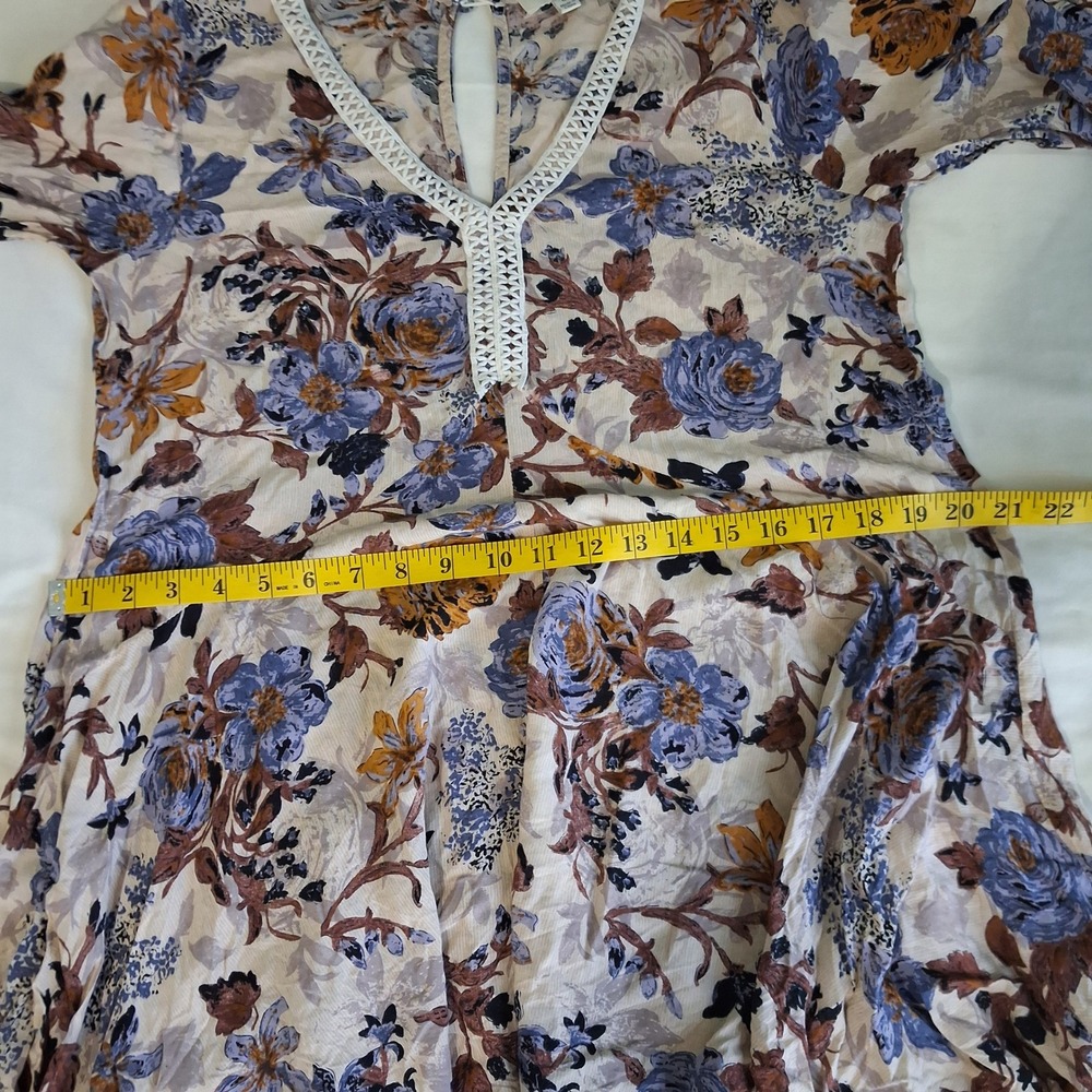 Umgee USA Floral Tunic Dress Medium Boho Crochet Lace V-Neck Bell Sleeve Blue - Picture 5 of 15